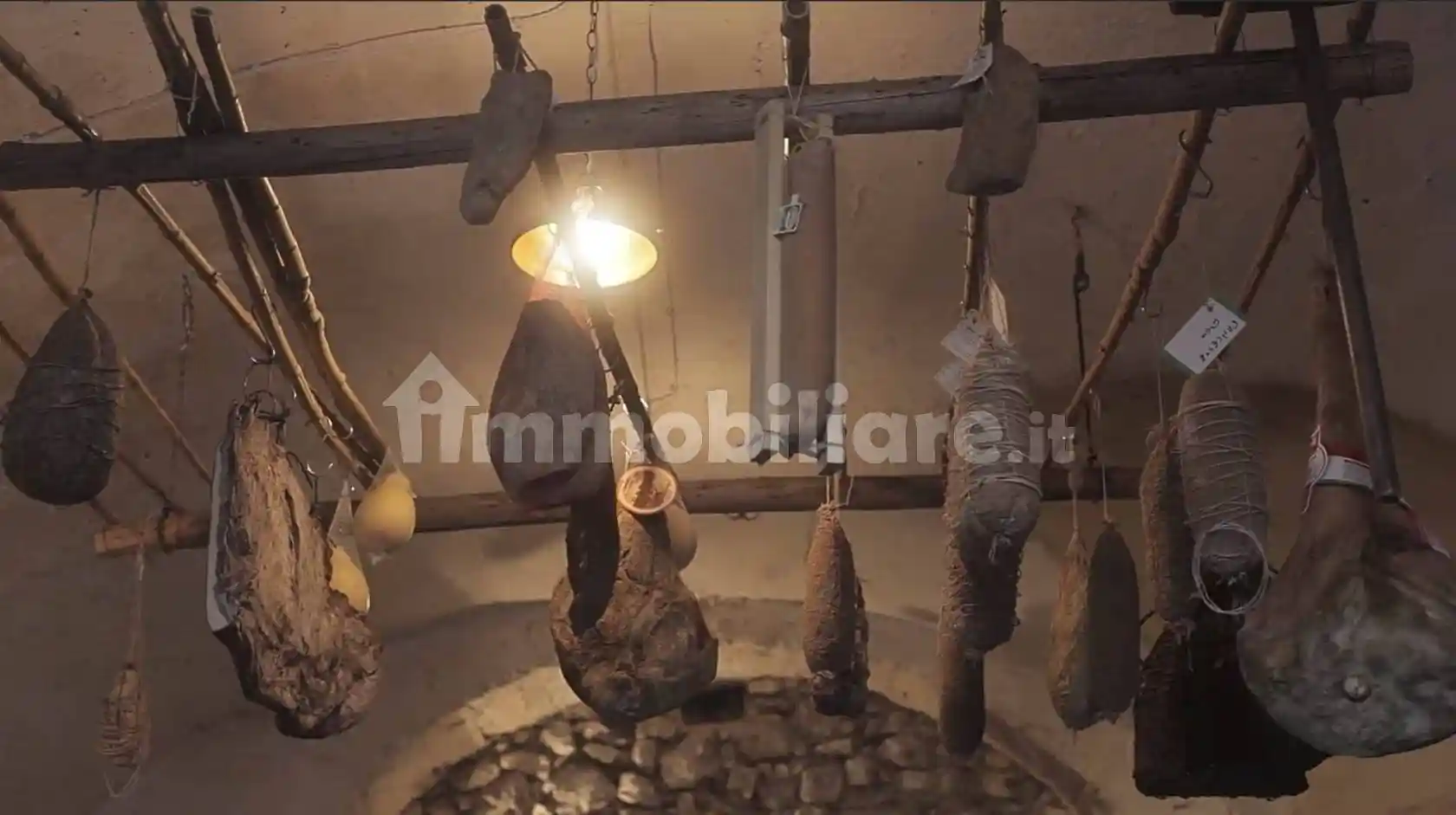 Rustico - Casale in vendita a Garda