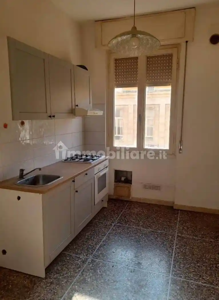 Appartamento in vendita a Livorno