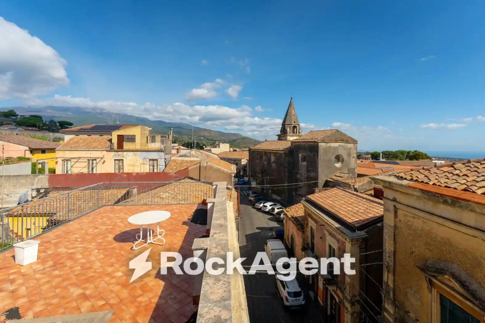 Appartamento in vendita a Trecastagni