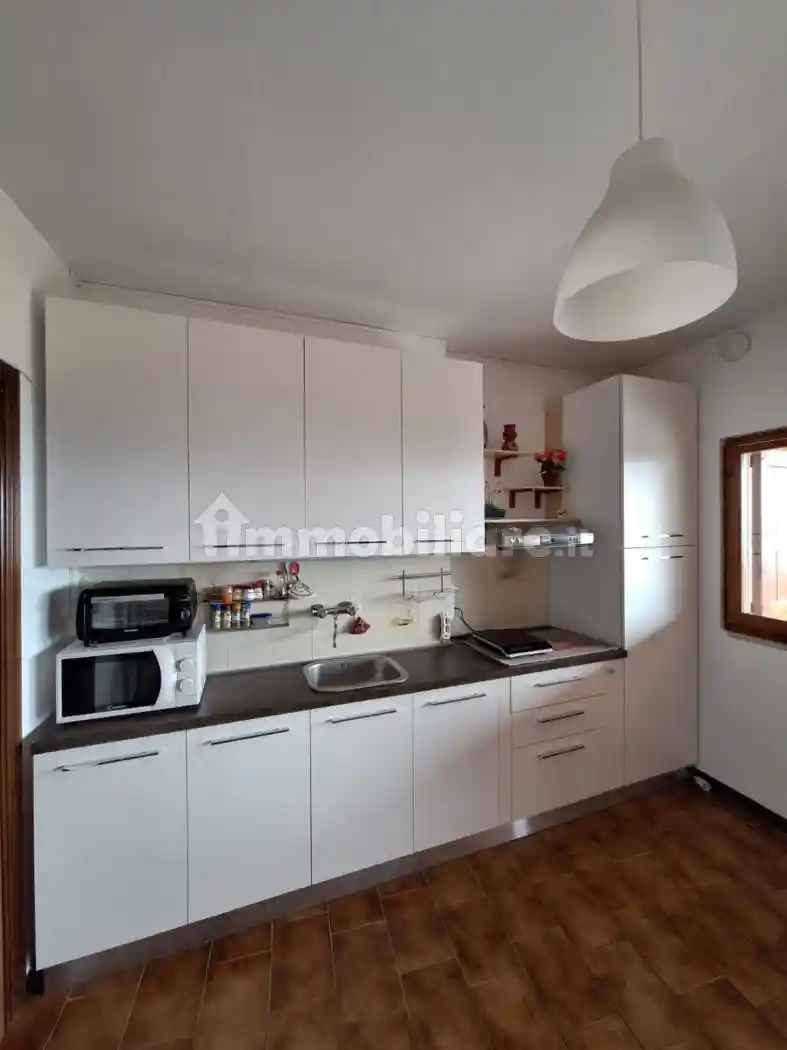 Appartamento in vendita a Zone
