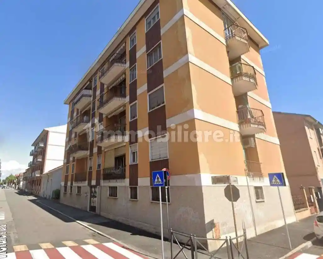 Appartamento in vendita a Novara