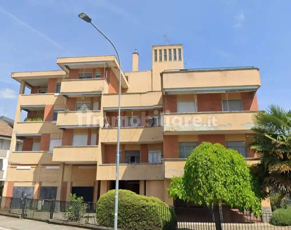 Appartamento in vendita a Novara