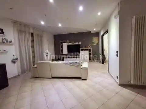 Villa in vendita a Maiolati Spontini