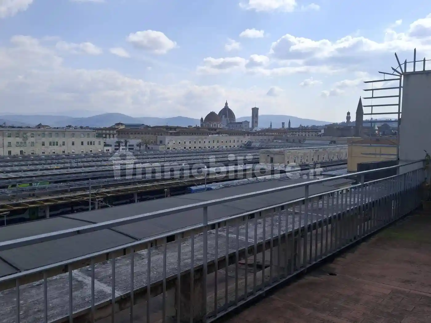 Palazzo - Edificio in vendita a Firenze