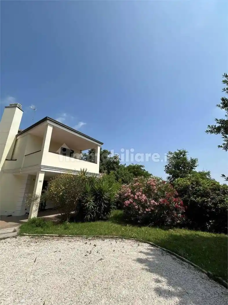 Villa in vendita a Montescudo - Montecolombo