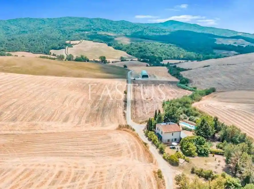 Villa in vendita a Volterra
