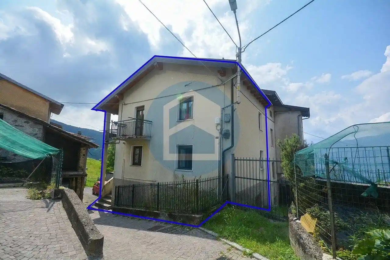 Casa indipendente in vendita a Pian Camuno