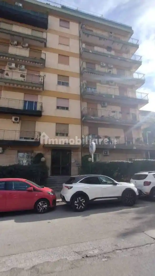 Appartamento in vendita a Palermo