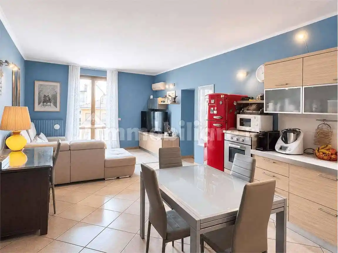 Appartamento in vendita a Gardone Riviera