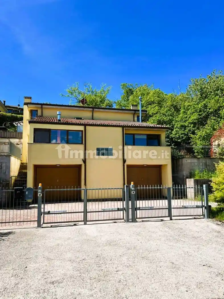 Villa in vendita a Monghidoro