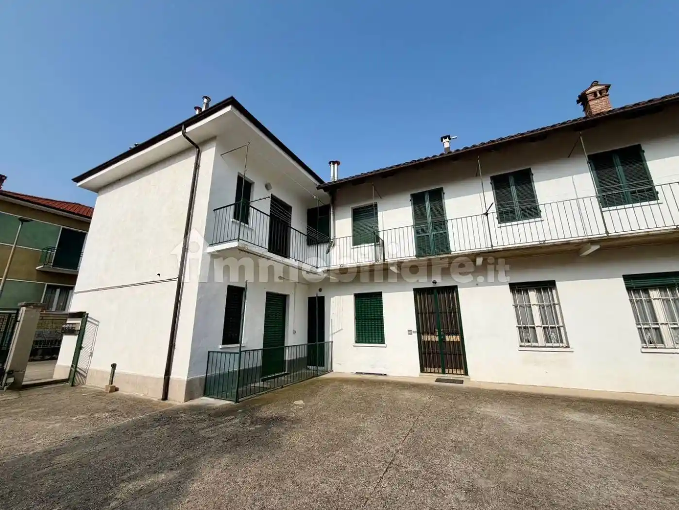 Casa indipendente in vendita a Alba