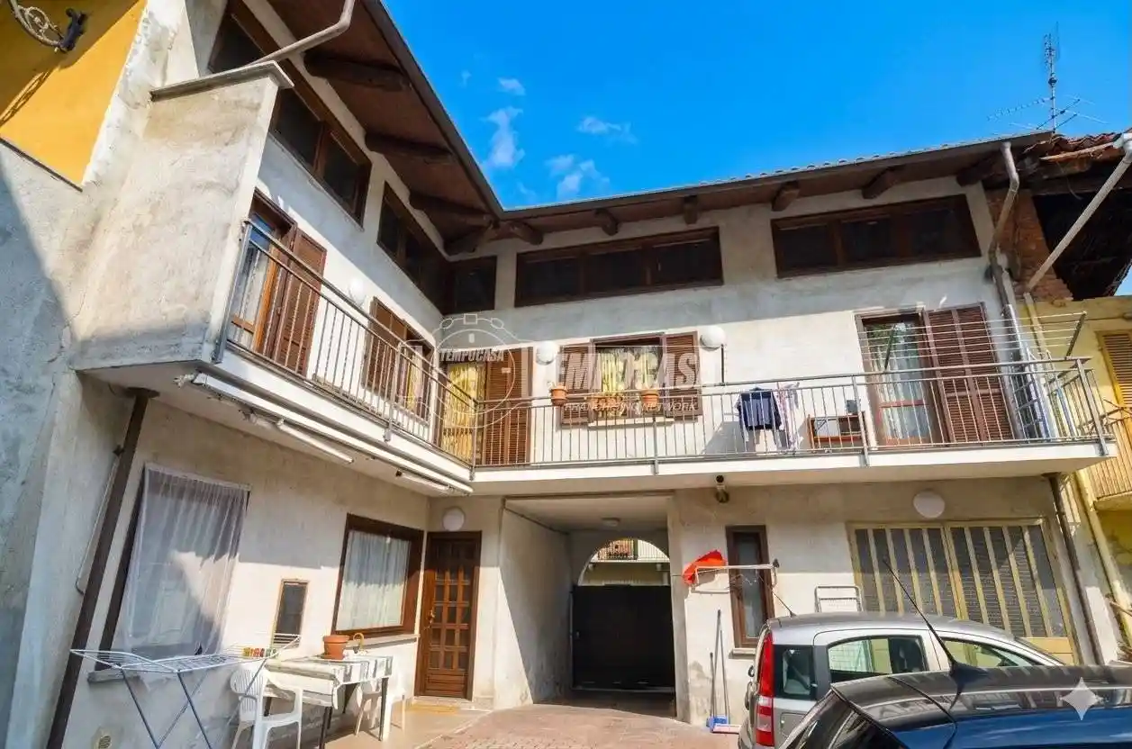Casa indipendente in vendita a Rivarossa