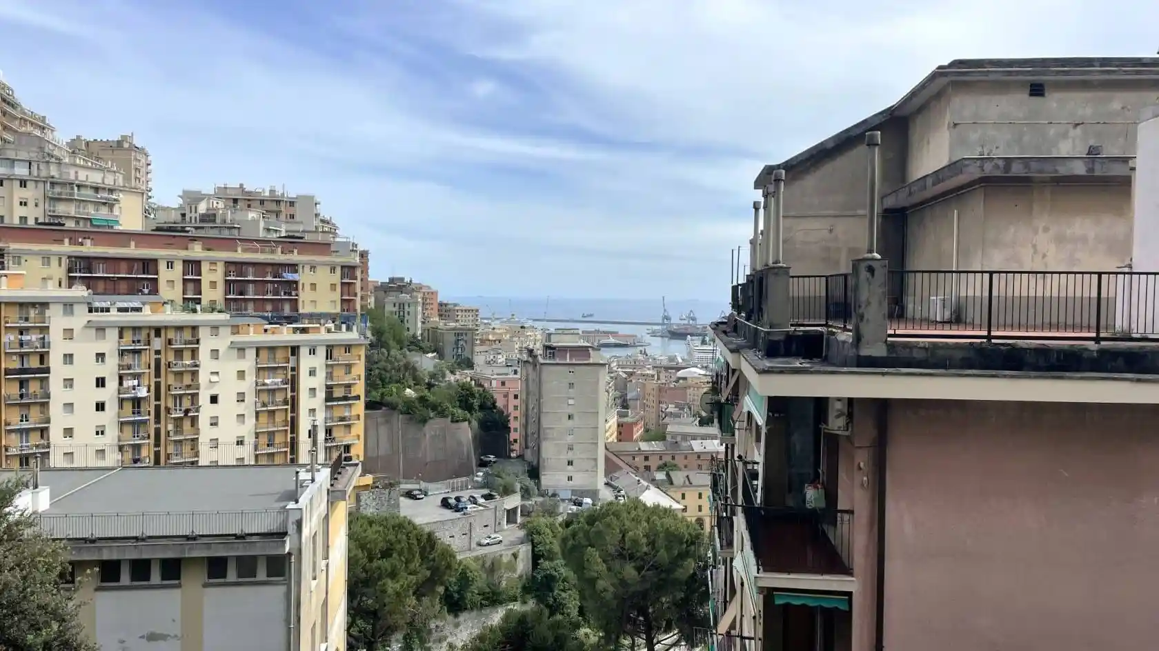 Appartamento in vendita a Genova