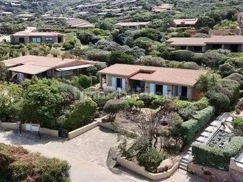Villa in vendita a Trinità d'Agultu e Vignola