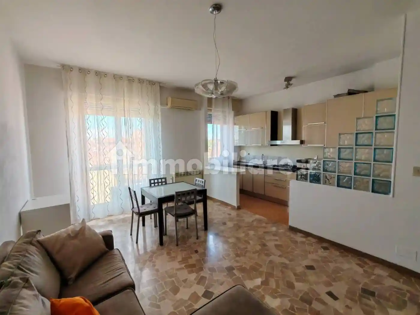 Appartamento in vendita a Bologna