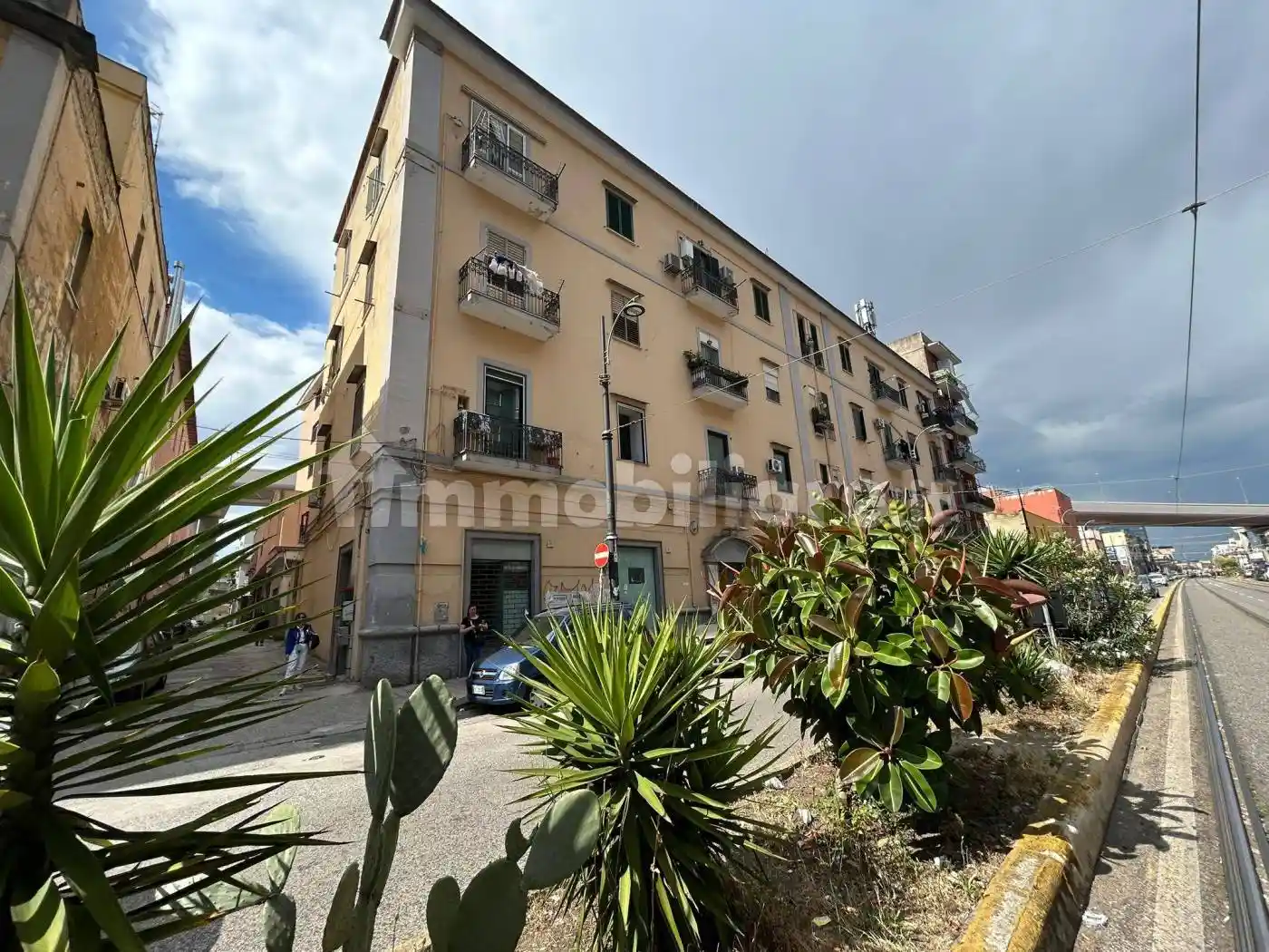 Appartamento in vendita a Napoli
