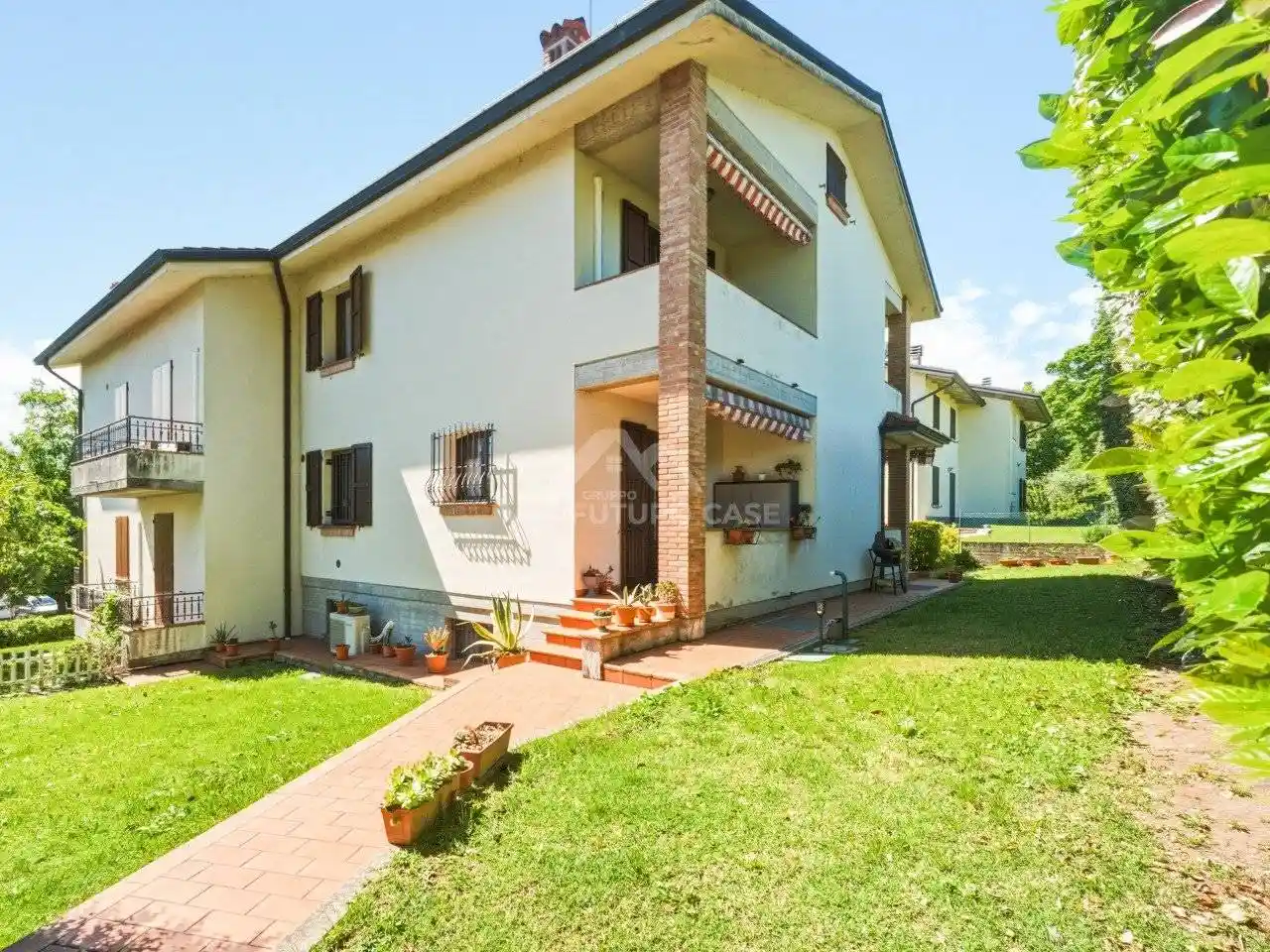 Villa in vendita a Quattro Castella