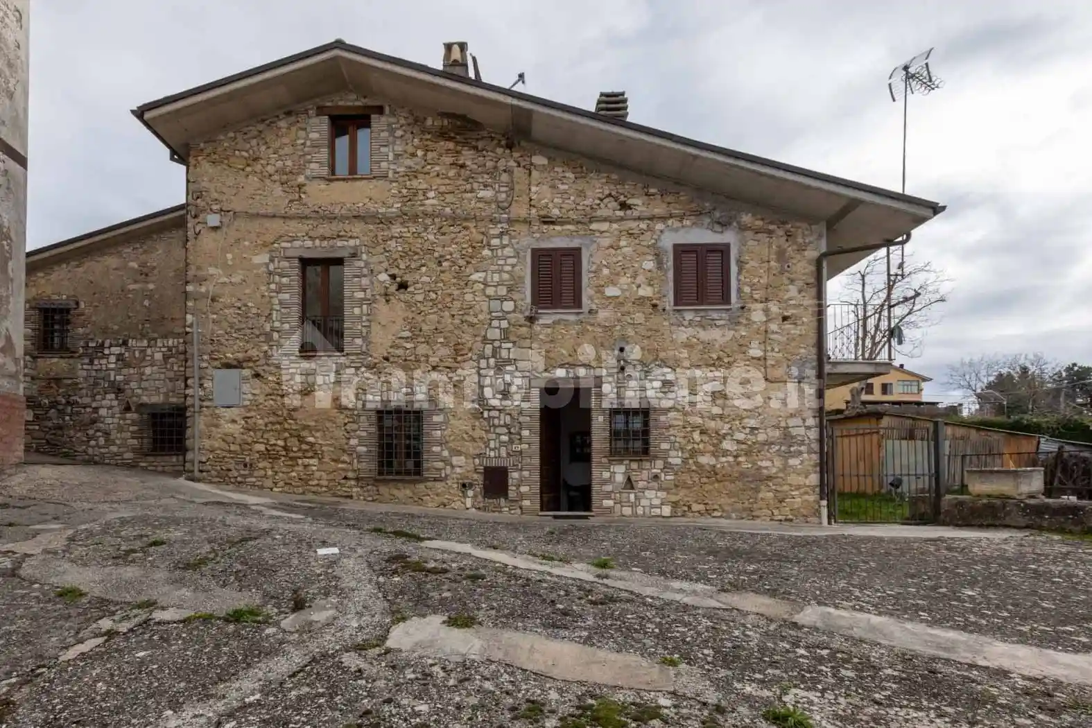 Casa indipendente in vendita a Morro Reatino