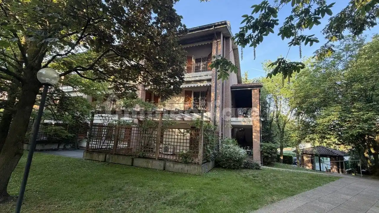 Appartamento in vendita a Buccinasco