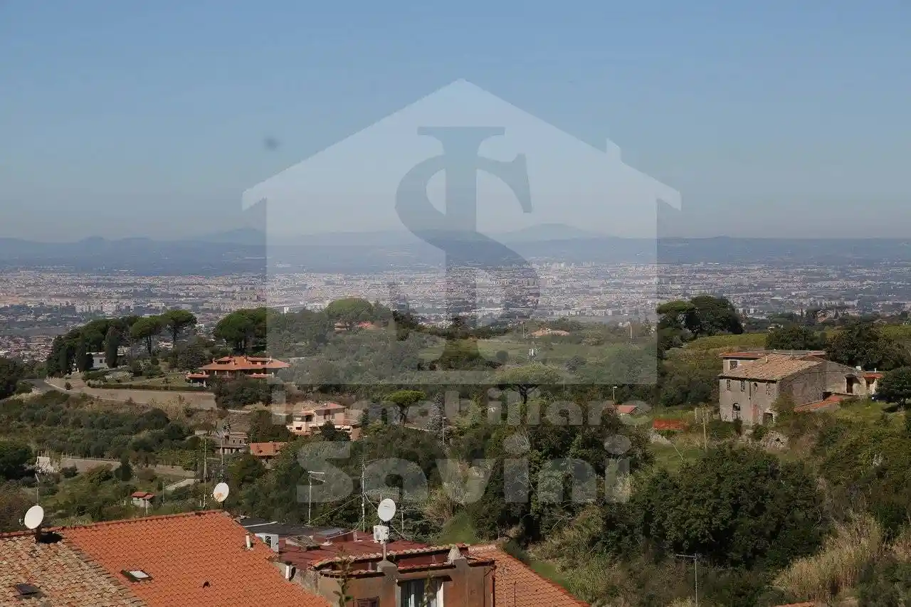 Appartamento in affitto a Marino