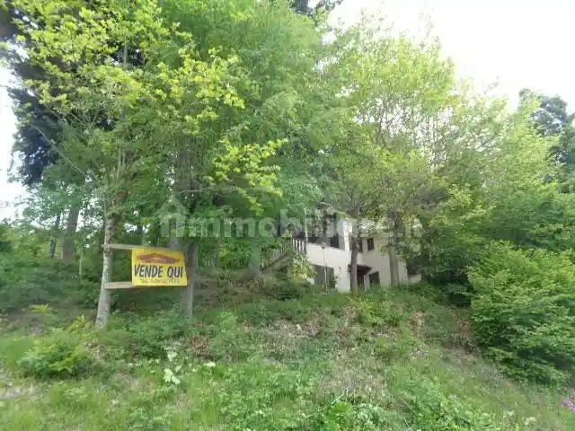 Villa in vendita a Roburent