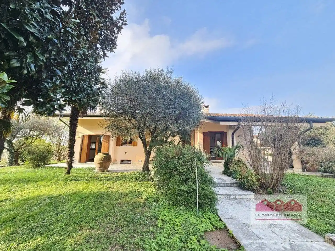 Casa indipendente in affitto a Vicenza