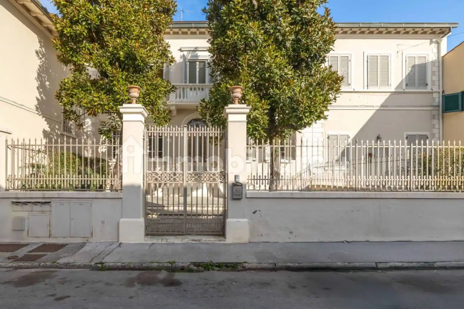 Villa in vendita a Campi Bisenzio