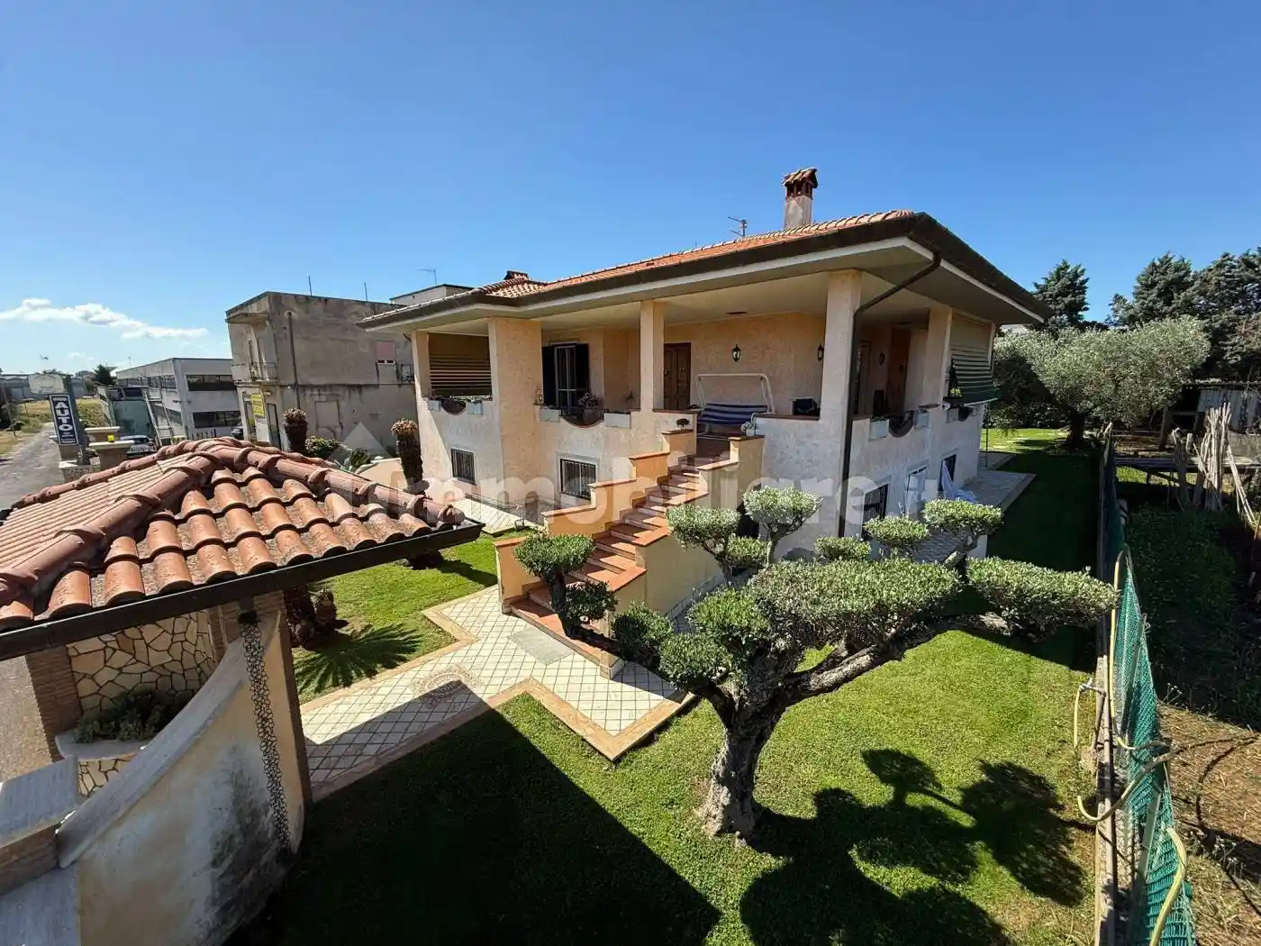 Villa in vendita a Aprilia