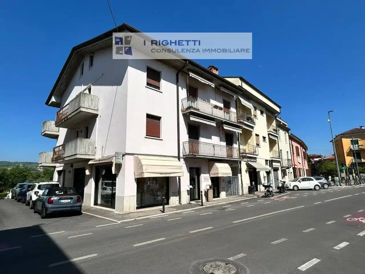 Appartamento in vendita a Verona