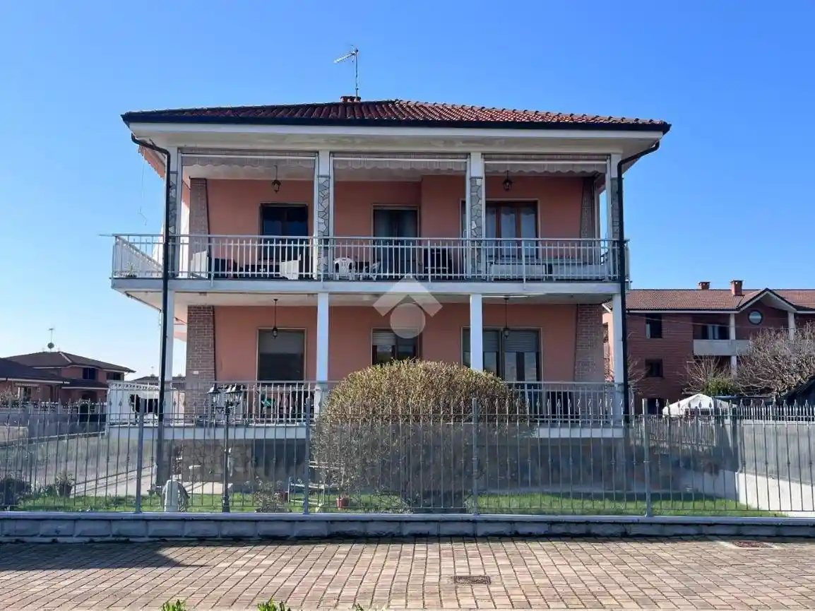Appartamento in vendita a San Francesco al Campo