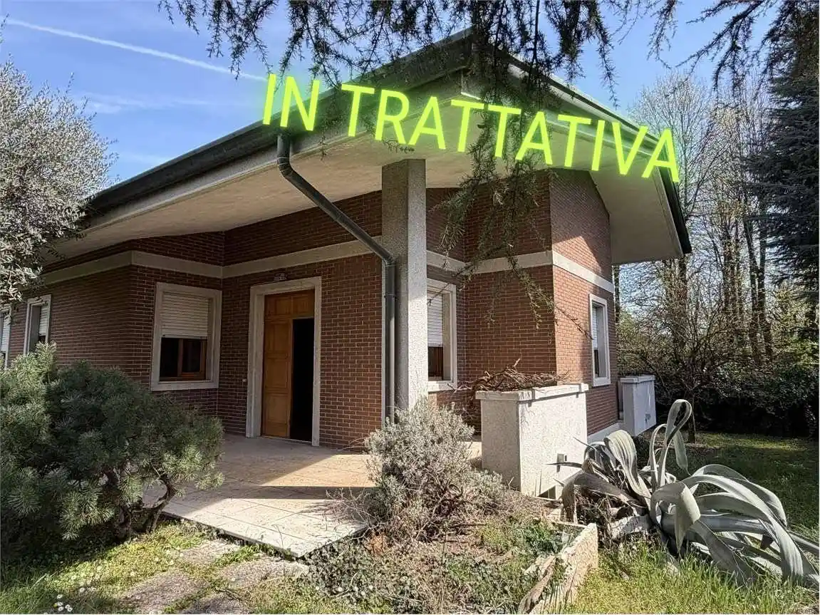 Villa in vendita a Meda