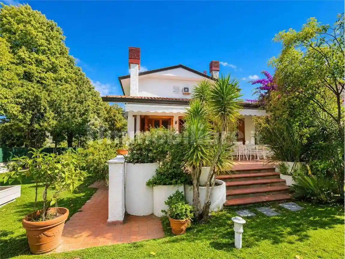 Villa - foto 5