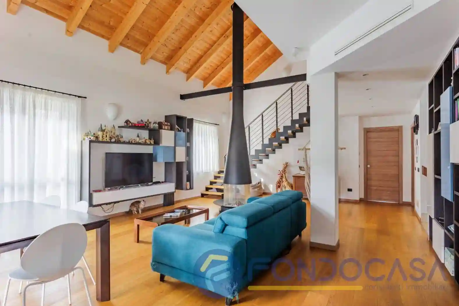 Villa - foto 2