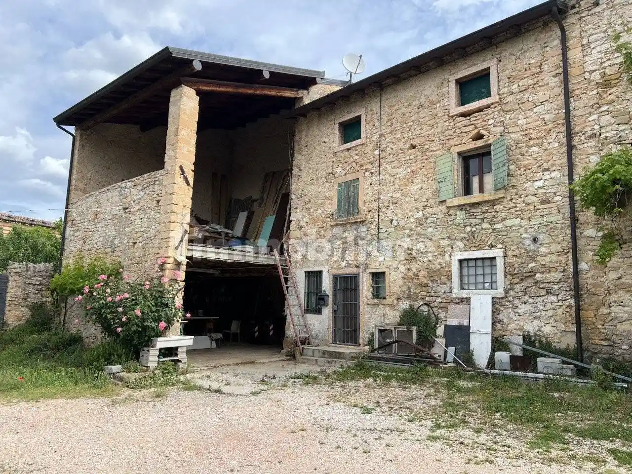 Rustico - Casale in vendita a Grezzana