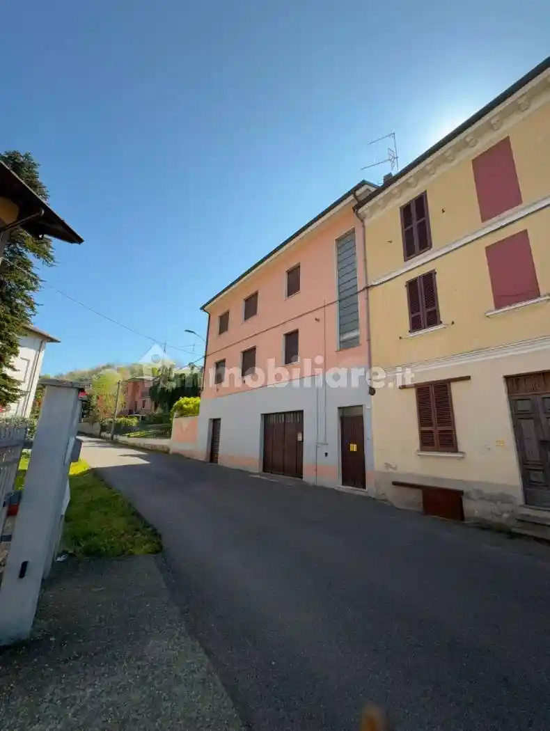 Casa indipendente in vendita a Broni