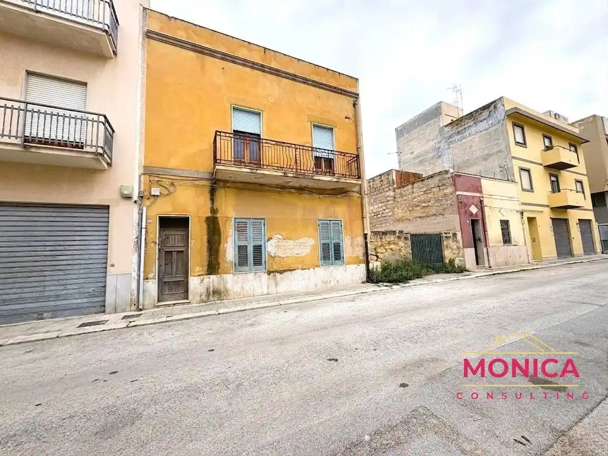 Palazzo - Edificio in vendita a Trapani
