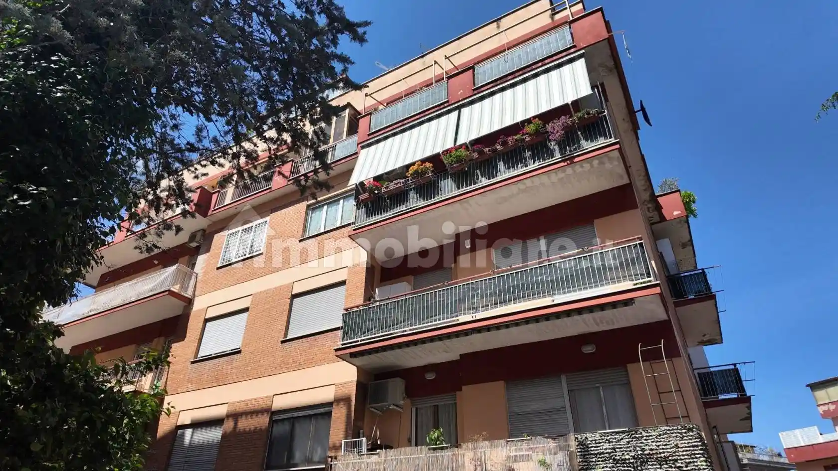 Appartamento in vendita a Roma