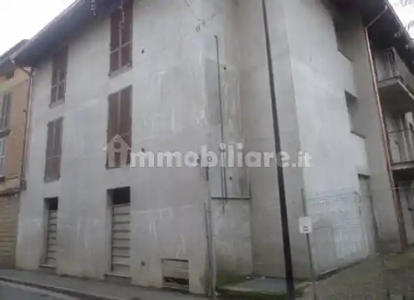 Palazzo - Stabile in vendita a Brignano Gera d'Adda