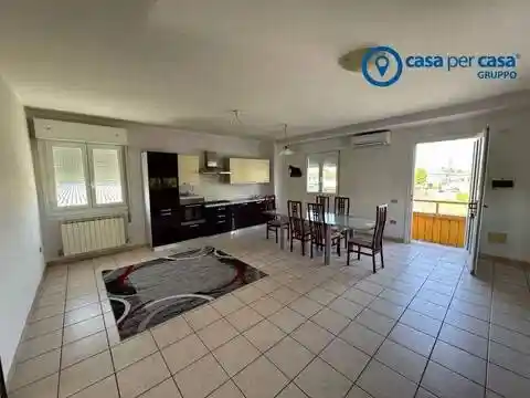 Appartamento in vendita a Villanova del Ghebbo
