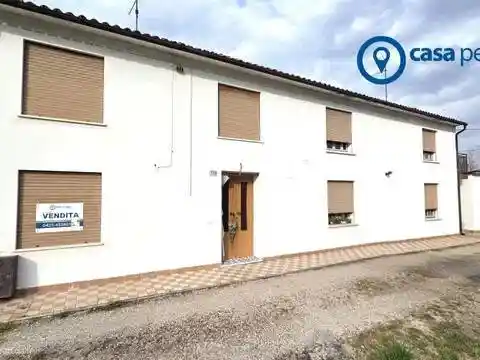 Villa in vendita a San Bellino
