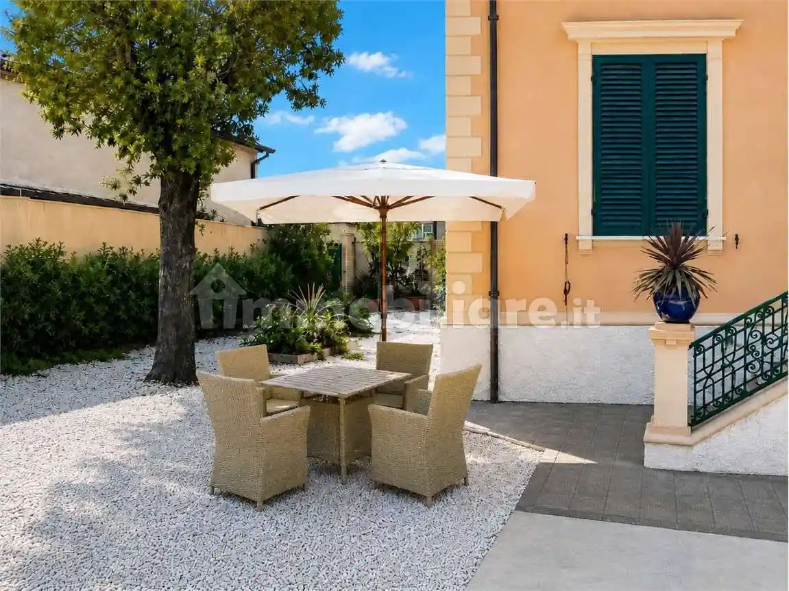 Villa in affitto a Forte dei Marmi