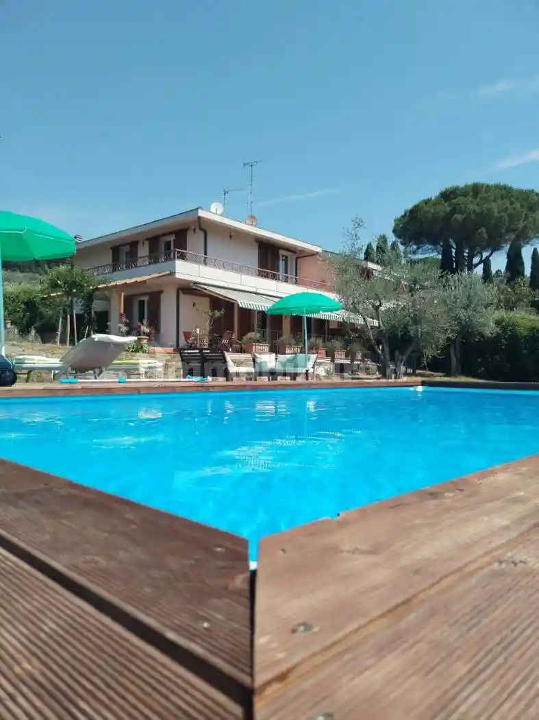 Villa in vendita a Firenze