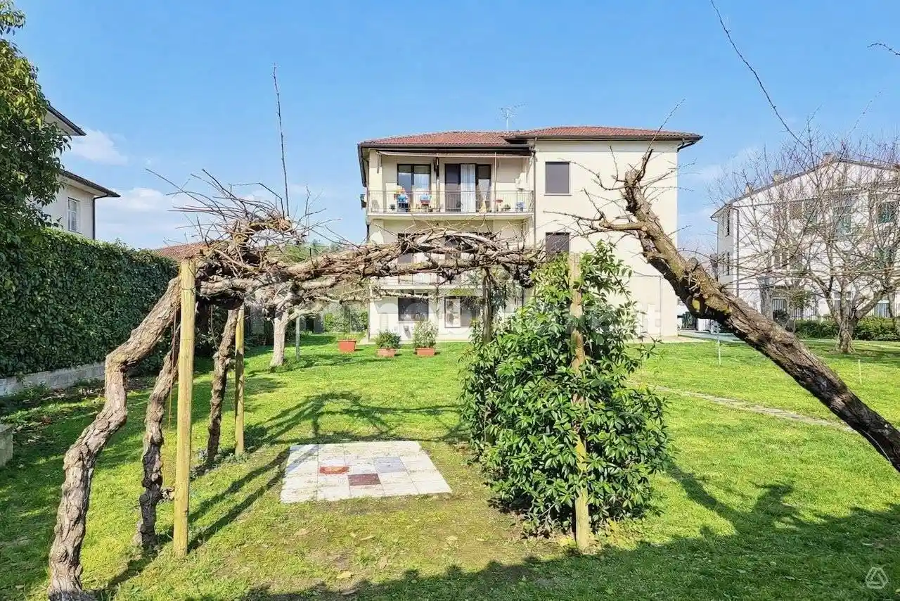 Villa in vendita a Lucca