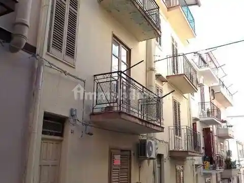 Villa in vendita a Montelepre