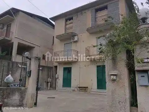 Appartamento in affitto a Montelepre