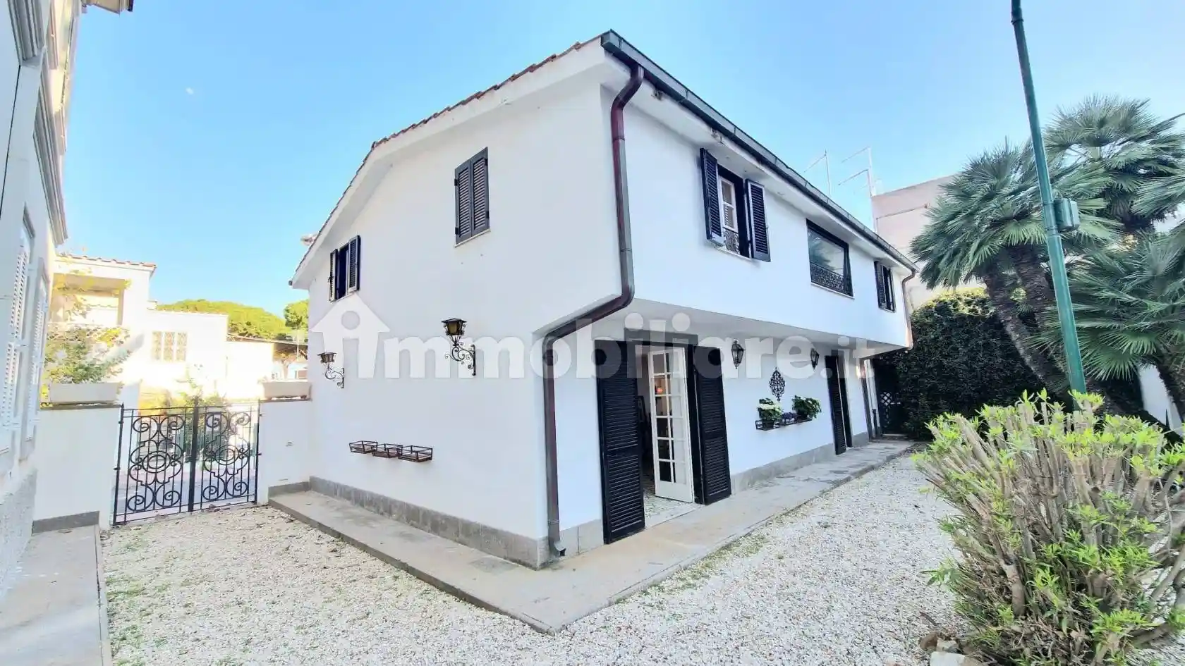Villa in affitto a Santa Marinella