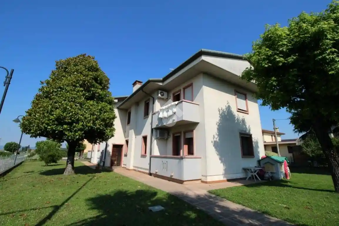 Appartamento in vendita a Campodoro
