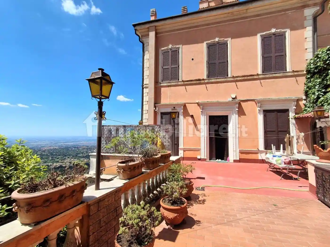 Appartamento in vendita a Rocca di Papa