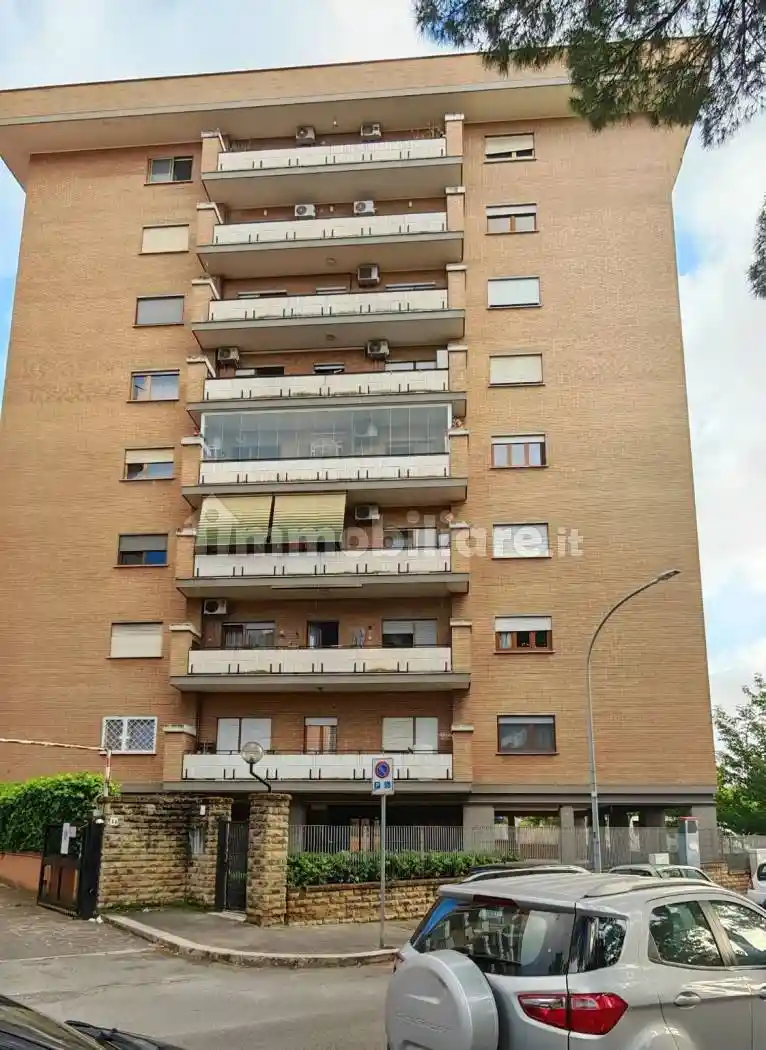 Appartamento in vendita a Roma
