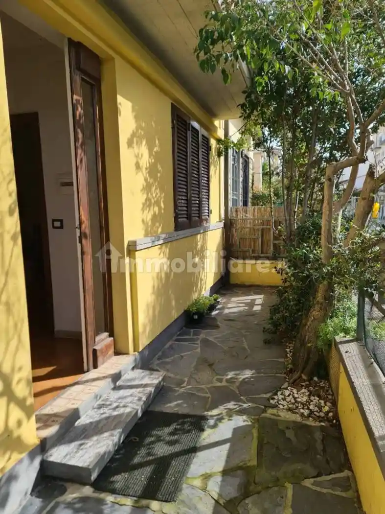 Casa indipendente in vendita a Viareggio